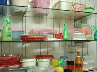 臺州市黃巖昂展塑料模具廠 專注于日用品模具的制造專家